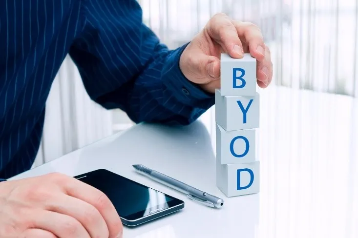 BYODとは？意味にメリット、端末管理やセキュリティ対策まで解説