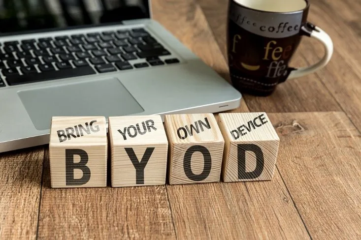 BYODとは？意味にメリット、端末管理やセキュリティ対策まで解説